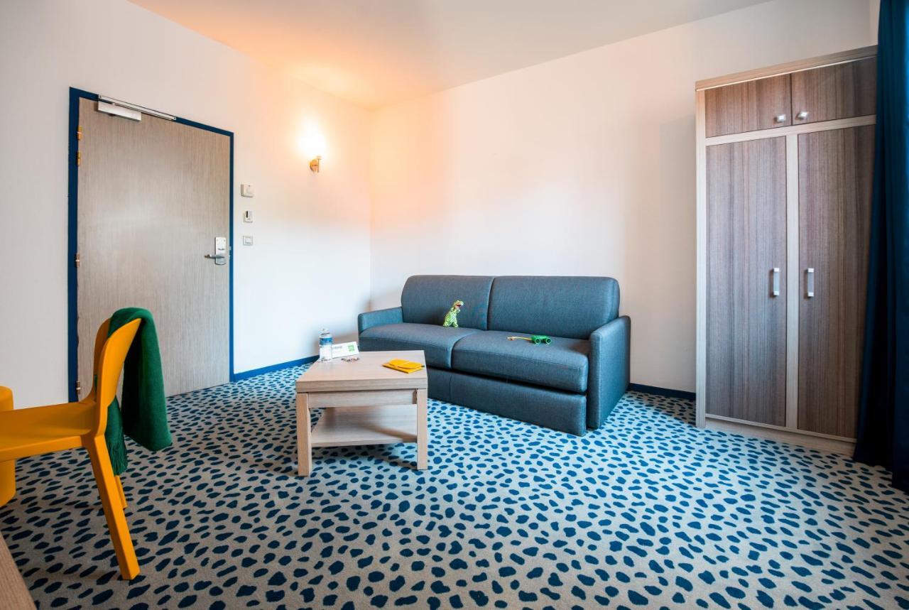 Ibis Styles Marseille Plan De Campagne Hotel Les Pennes-Mirabeau Exterior photo