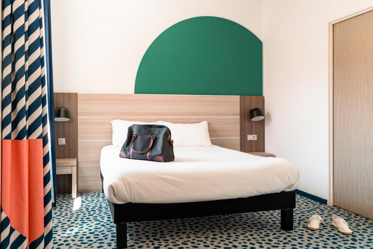 Ibis Styles Marseille Plan De Campagne Hotel Les Pennes-Mirabeau Exterior photo